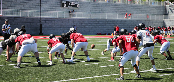 8-13-21 Varsity Scrimmage(s)  (176)