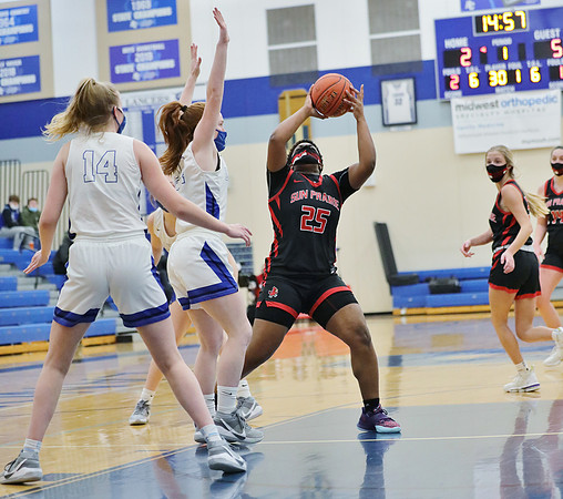 Varsity vs. Brookfield Central 1-27-21 (37)