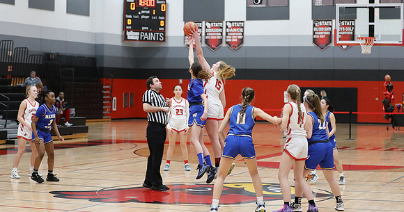 2-18-23 VARSITY SENIOR Lucy Strey NIGHT) vs. Madison West    (28)