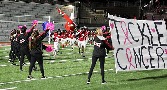 10-22-21 at Varisty Football Game  (31)