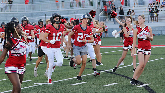 8-26-22 VARSITY Dance Team at Varsity Football Game  (24)