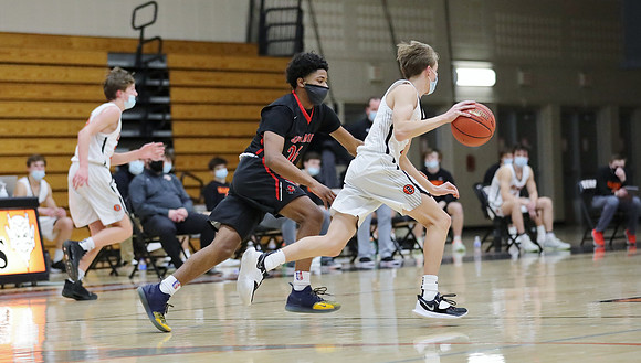 24 Jayvyn Garwo vs. Burlington  (4)