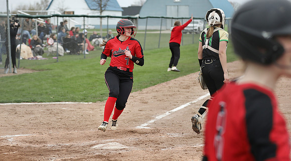 7 Vanessa Veith  (10)