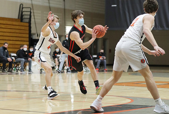10 Ethan Metz vs. Burlington (8)