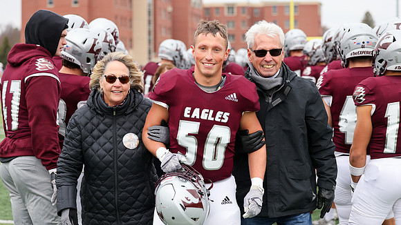 50 Connor Fahnrich (28)