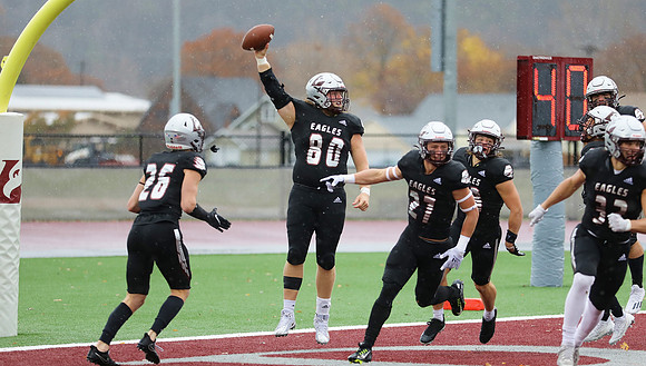 27 Caden Boettcher (6)