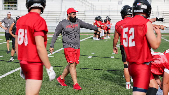 Coach Mike Pogue (2)