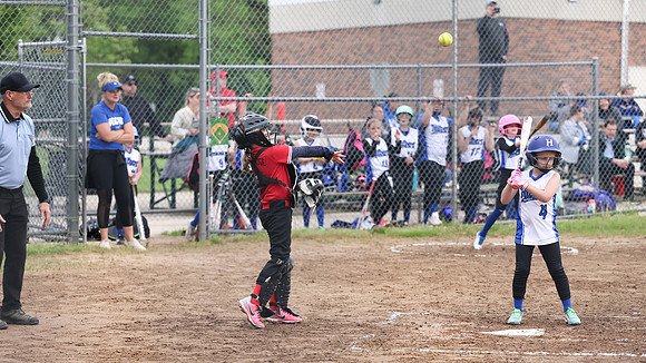 5-21-24 Ariella Baseball Game  (62)