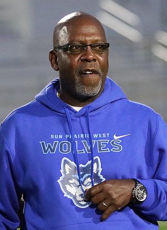 Coach Willie Hull  (6)