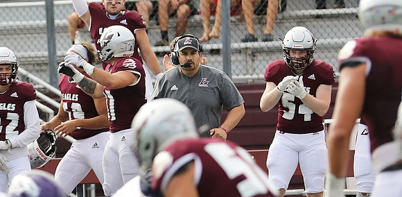 Coach Matt Janus  (10)