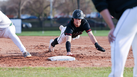 4-22-25 VARSITY vs. Madison Memorial (82)