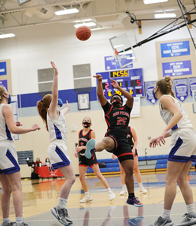 Varsity vs. Brookfield Central 1-27-21 (40)