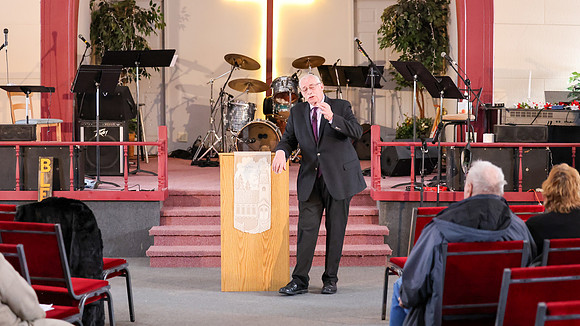 PASTOR KEN (9)