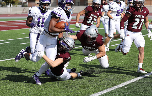 37 Ben Michalowski (11)