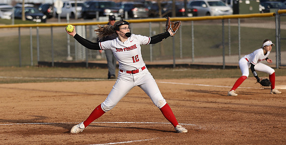 12 Tayler Baker (37)