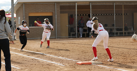 12 Tayler Baker  (38)