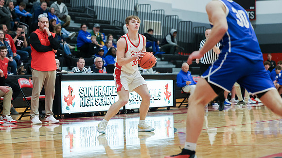 32 Alex Klun (37)