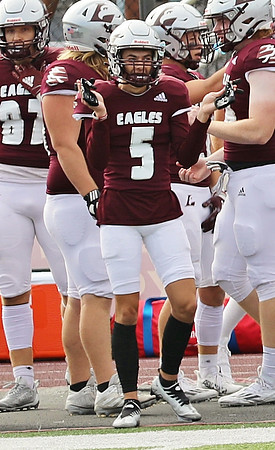 5 Rhett Jonas