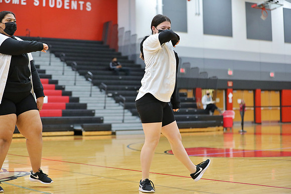 JV Dance 1-13-22 at JV Basketball Game  (50)