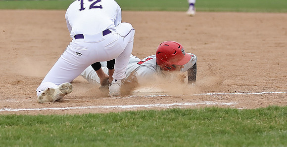 4-29-22 Varsity vs. Waunakee (62)