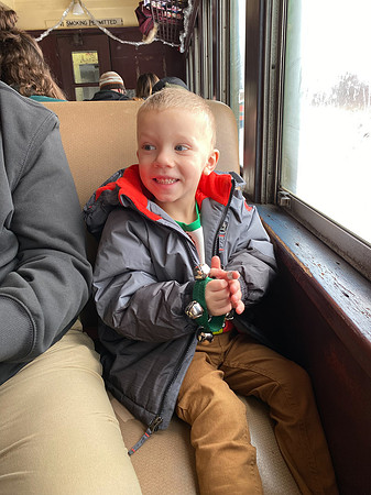 12-3-23 Christmas Train (9)