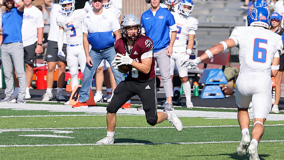 6 Zach Watson (2)