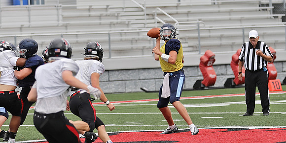 8-12-22 VARSITY Scrimmage vs. Fort Atkinson  (35)