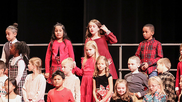 12 -9-24 Kyla School Winter Concert (43)