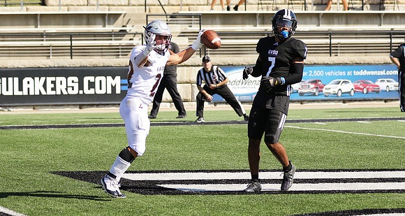 9-18-21 vs. Grand Valley State Michigan     (90)