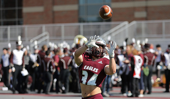 34 Nathan Nevala (2)