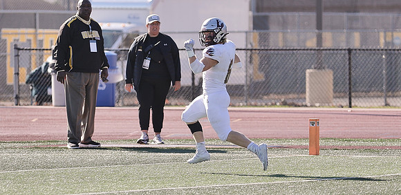 6 Joey Stutzman (77)