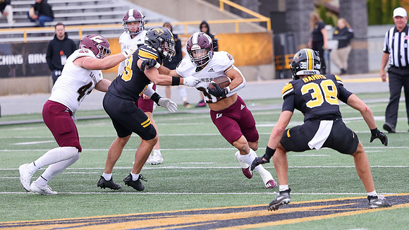 24 Najeh Mitchell (14)