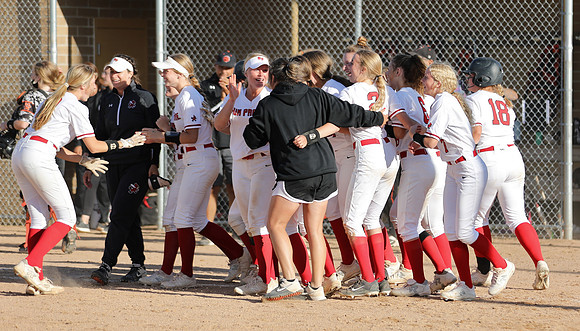 6 Carly Gross (17)