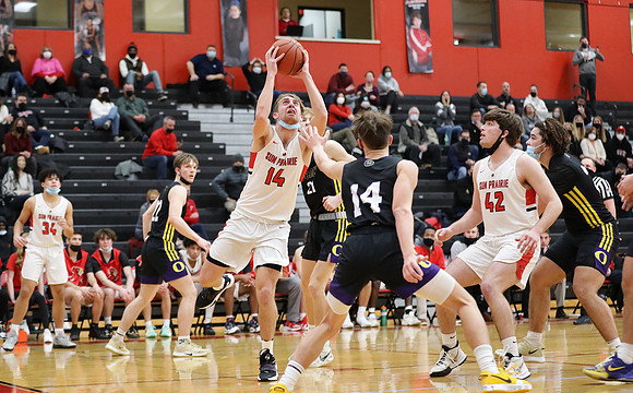 14 Ben Olson (34)