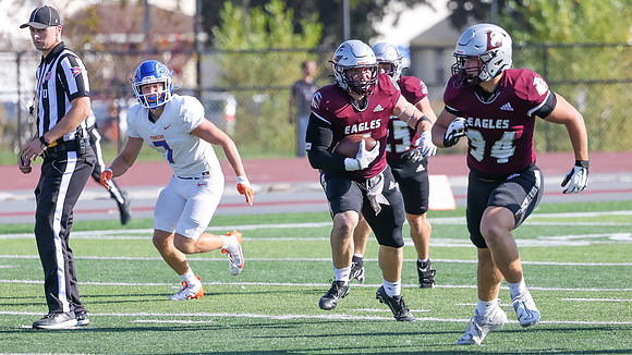 7 Adam Quam (17)