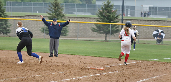 12 Tayler Baker (25)