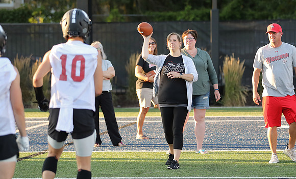 8-10-22 Impactful Woman at Practice Night  (30)