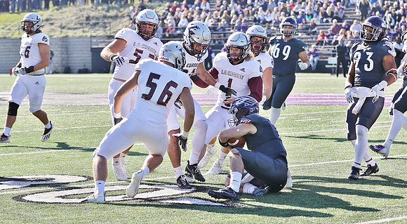 11-6-21 vs. UW Whitewater (32)