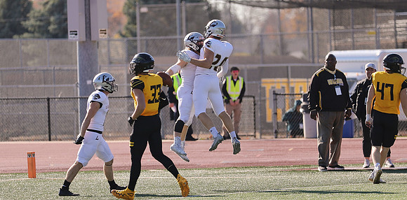 6 Joey Stutzman (82)
