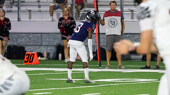 3 Deontae Spivey (4)