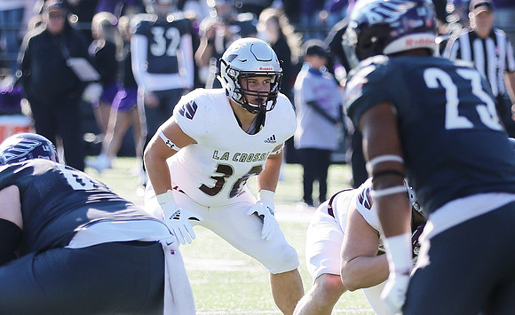 11-6-21 vs. UW Whitewater (39)