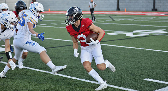 8-26-22 VARSITY vs. Mukwonago  (36)