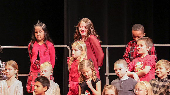 12 -9-24 Kyla School Winter Concert (61)