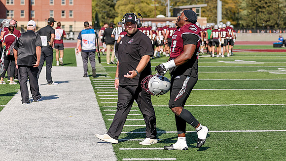 Coach Mitchell Collicott (3)