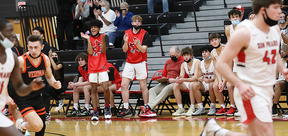 Coach Steve Maselter (9)