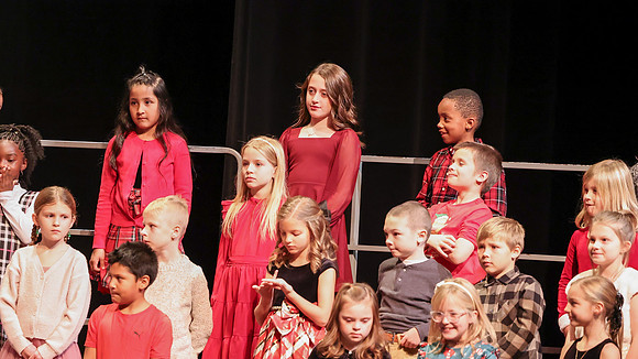 12 -9-24 Kyla School Winter Concert (59)