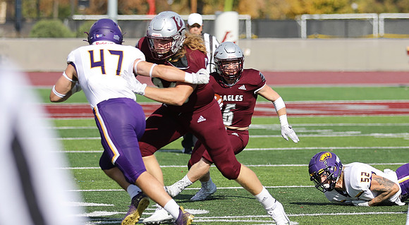 6 Joey Stutzman (26)