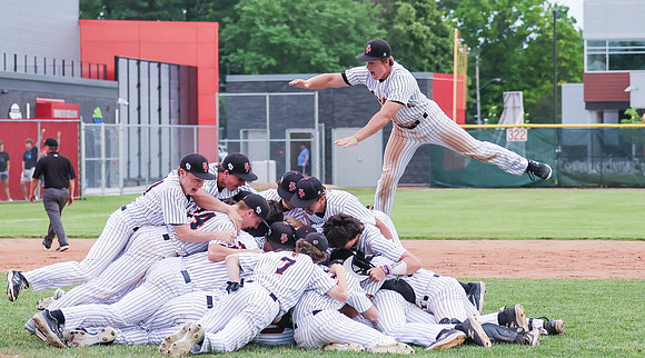 6-4-24 Sectional Final vs. Monona Grove  (3000)