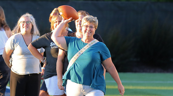 8-10-22 Impactful Woman at Practice Night  (79)