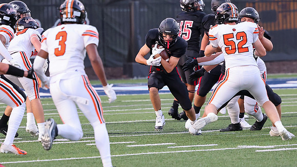 21 Brady Kaufman (6)